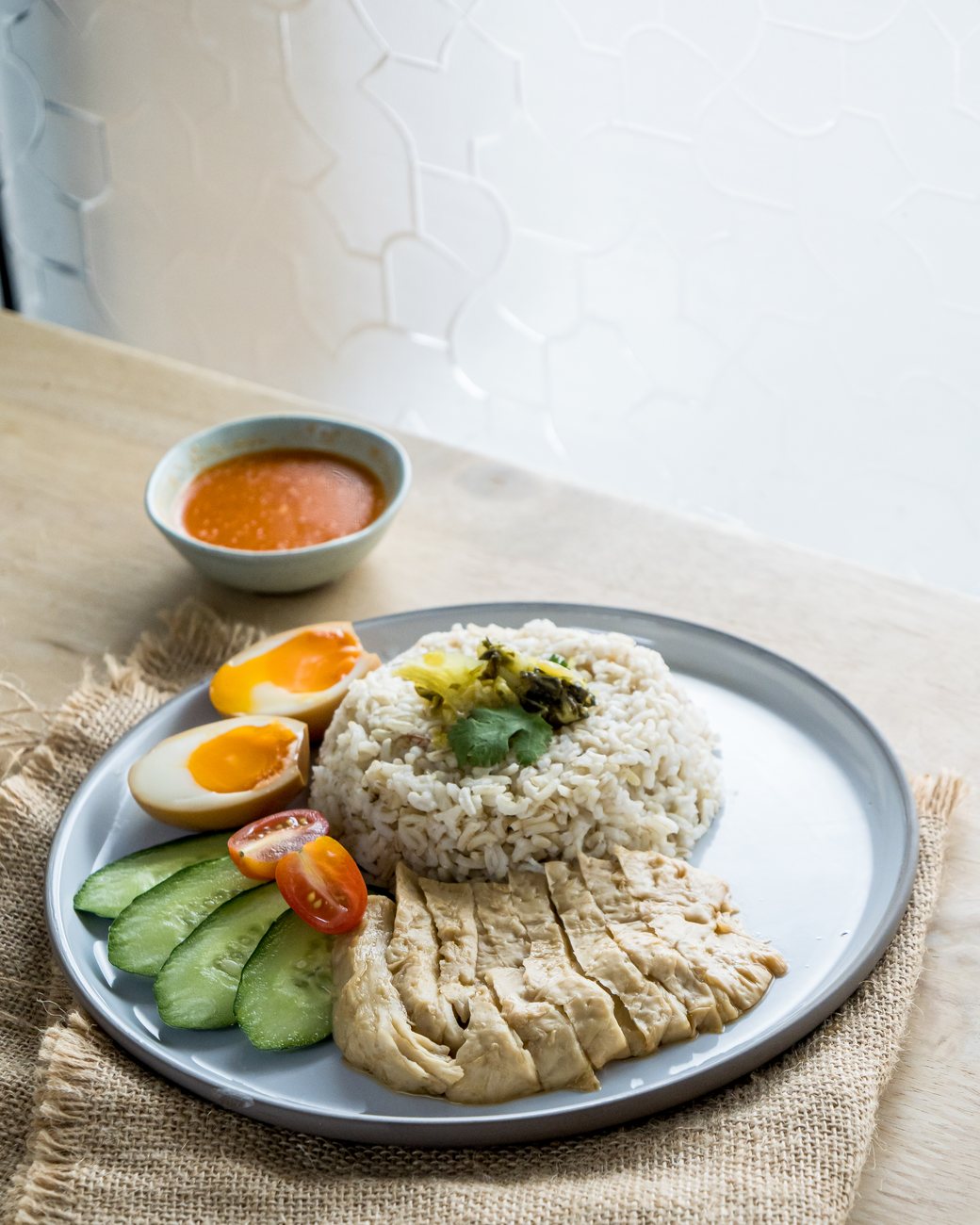 Meat-Free Hainanese Chicken Rice (Chick'un, Brown Rice)